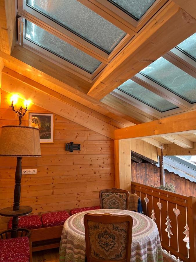 Ferme Savoyarde Renovee 2 Chambres レ・キャローズ・ダラッシュ エクステリア 写真